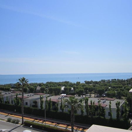 Casa Antonia Apartman Porto SantʼElpidio Kültér fotó